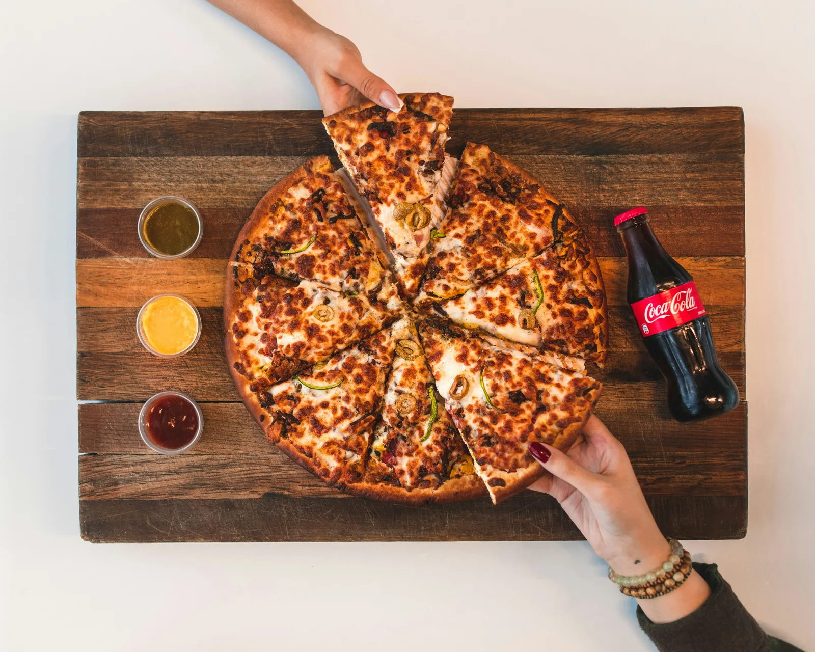 Los Angeles based scratch made pizza, pasta, and wings restaurant with 3 locations